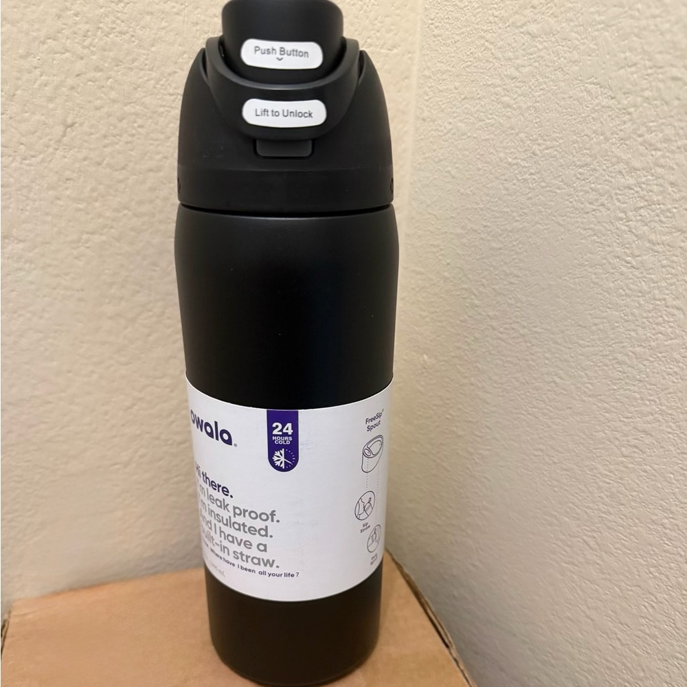 Owala Black Insulated Water Bottle with Straw
